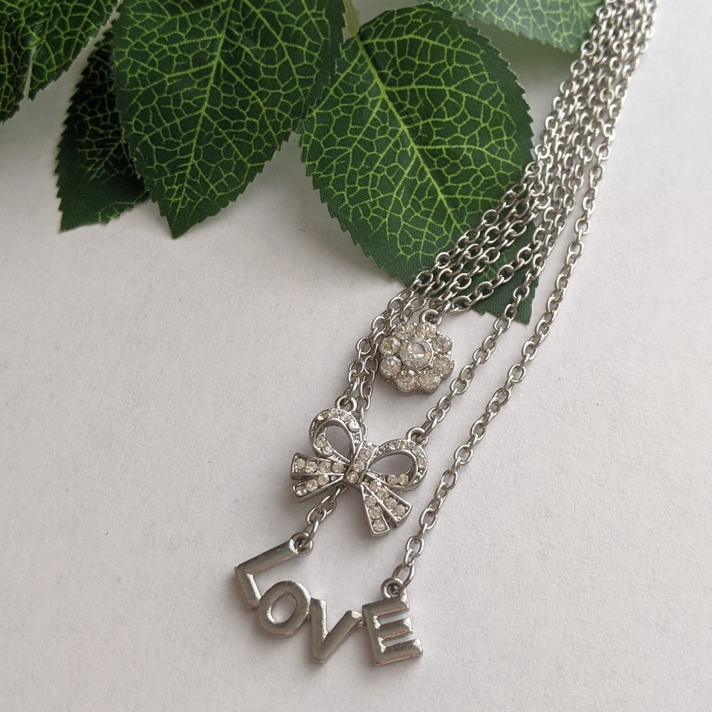 NWT 3 Layer Necklace